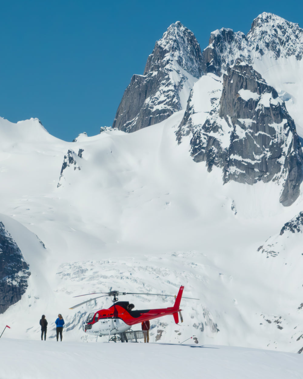 bugaboos helicopter skiing Bugaboo Spire Glacier Tour